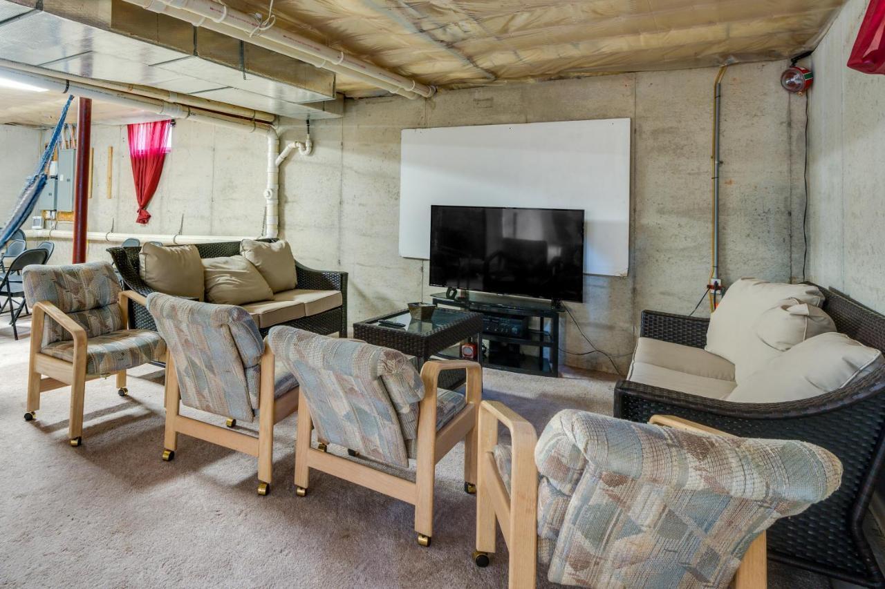 Centrally Located Family Home With Pool Harleysville Екстер'єр фото